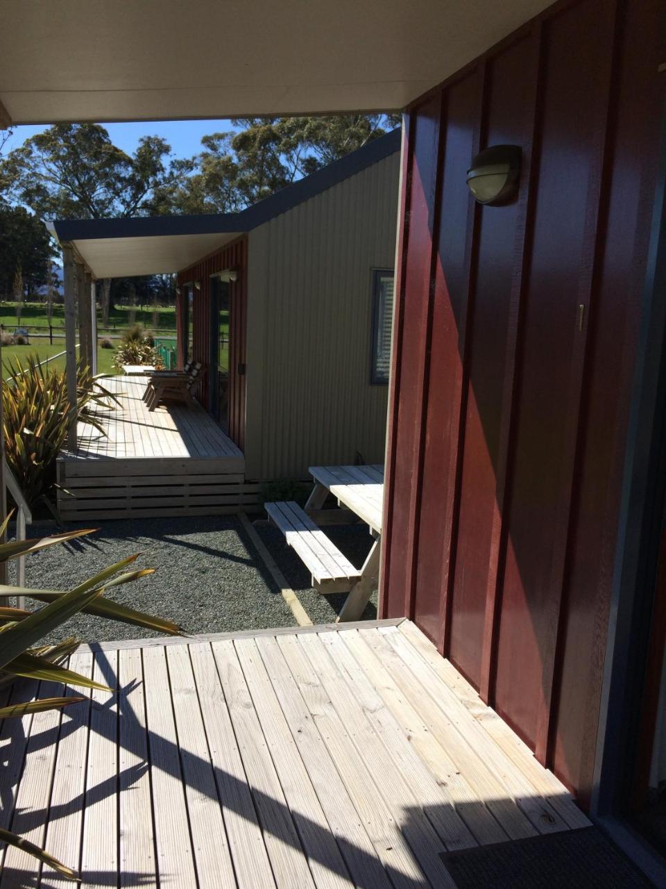 Acheron Cottages Manapouri Exterior foto
