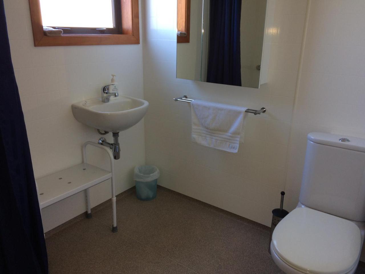 Acheron Cottages Manapouri Exterior foto